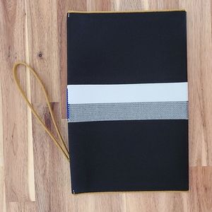 Rothy's The Wristlet in Black Mist